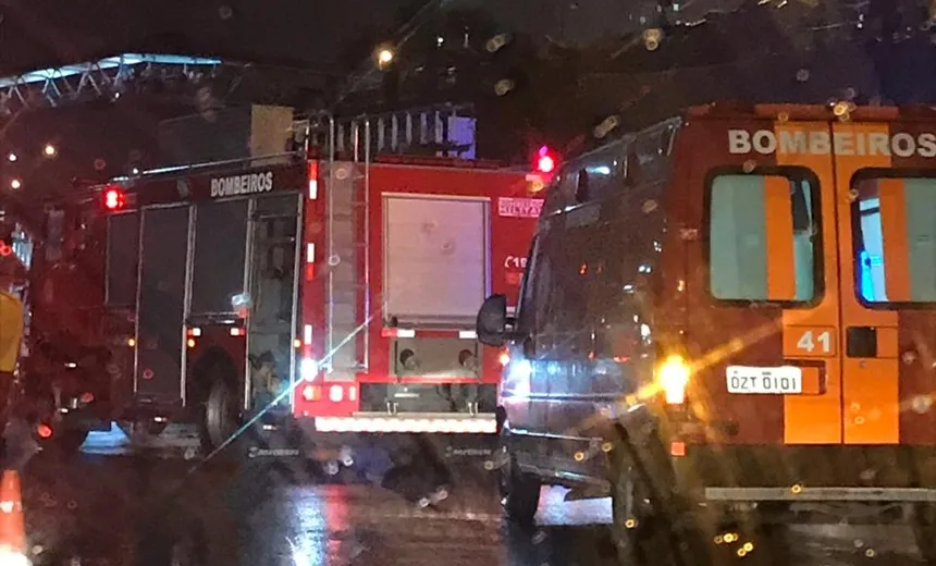 Cerca de 30 pessoas ficam feridas após capotamento de ônibus no Cabula