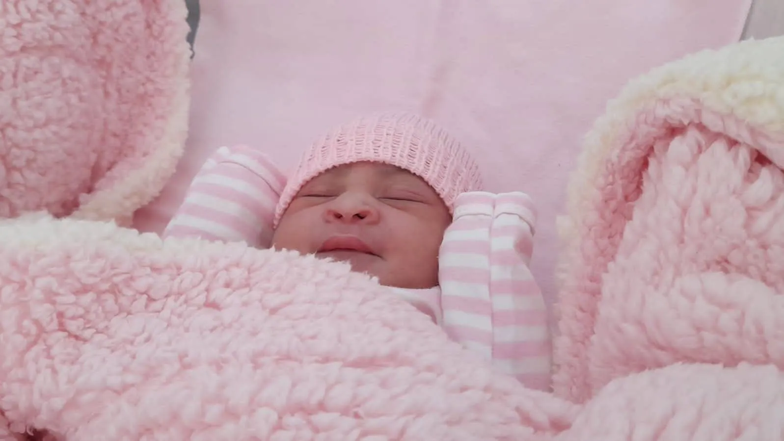 Primeiro bebê nascido em Ilhéus este ano é uma menina, de nome Helena