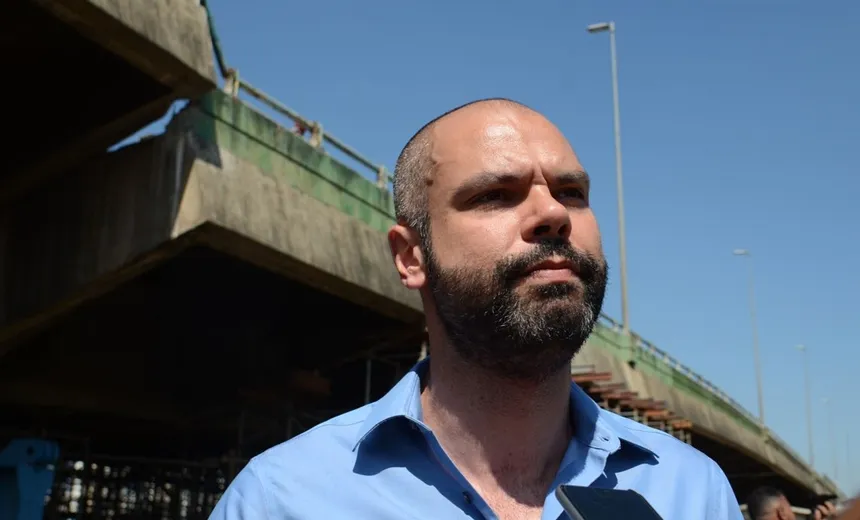 Prefeito de São Paulo passa por exame para identificar tumor no trato digestivo