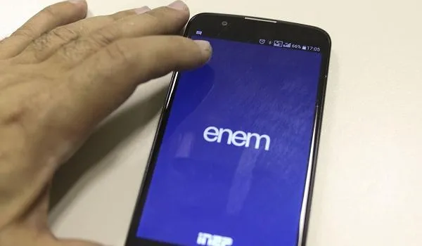 Inep estuda aplicar prova do Enem em apenas um dia por causa da pandemia, diz jornal