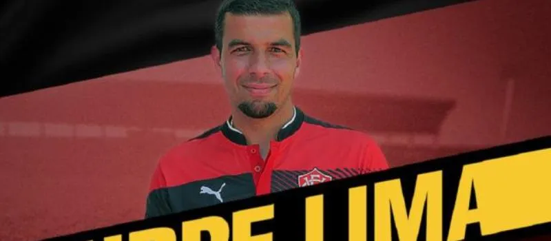 TUDO PRONTO: Vitória vai a campo com reestreia de André Lima no ataque