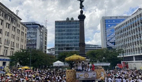 Lavagem do Bonfim com cara de Carnaval: Ilê Ayé puxa trio após dois anos sem o evento