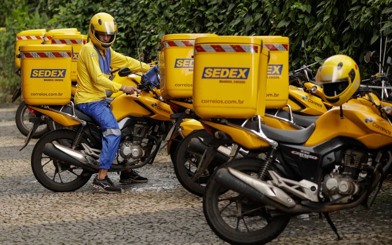 Greve dos Correios foi iniciada após trabalhadores rejeitarem a proposta para o Acordo Coletivo de Trabalho 2026/2028. A paralisação segue por tempo indeterminado/Foto: Joédson Alves/Agência Brasil