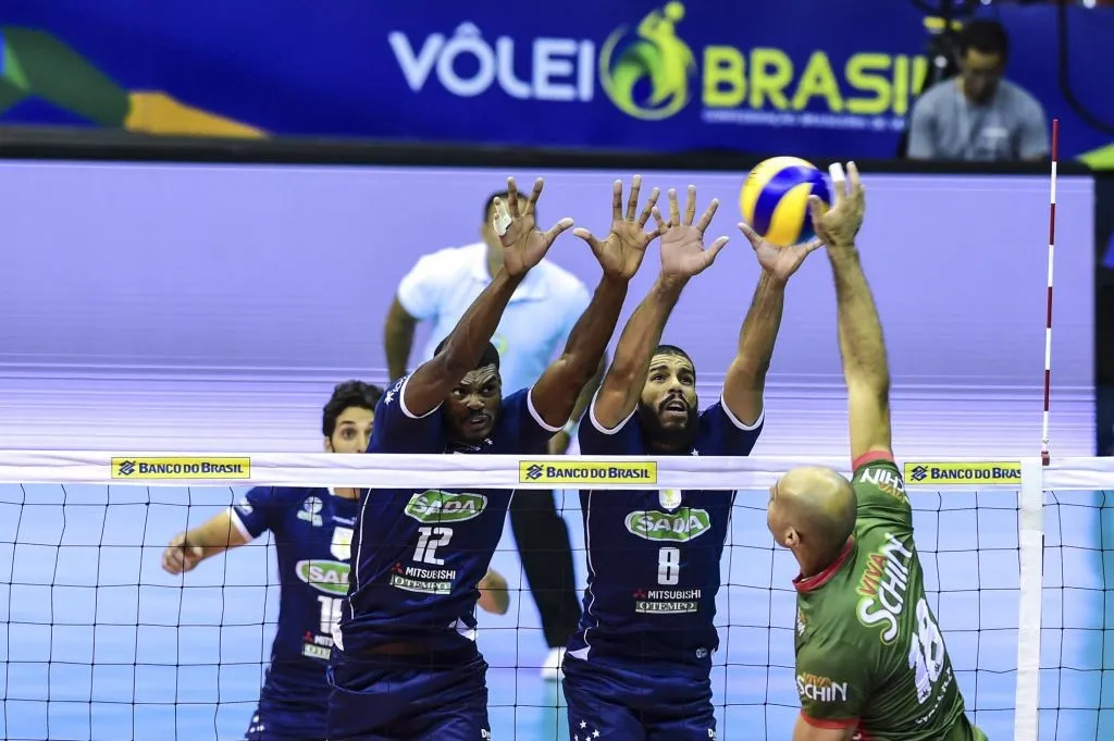 TETRACAMPEÃO: Cruzeiro bate o Campinas e confirma hegemonia no vôlei nacional
