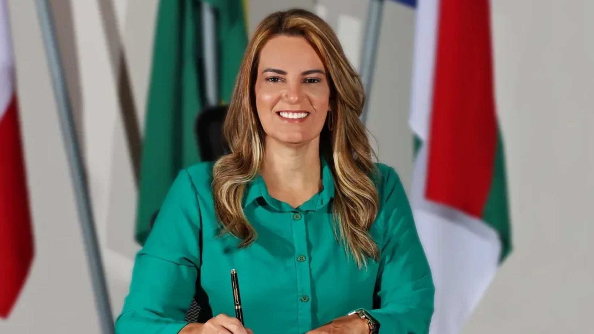 Sheila Lemos admite possibilidade de deixar prefeitura para ser vice de Neto
