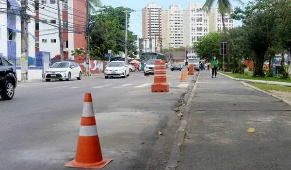 Food trucks são retirados do Imbuí pela Prefeitura, que fala em reordenamento 