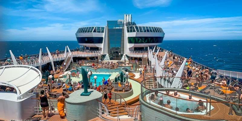 O navio tem 18 andares, 333 metros de comprimento e capacidade para mais de 4.300 hóspedes em 1.751 cabines/Foto: Foto: Divulgação/MSC Cruzeiros