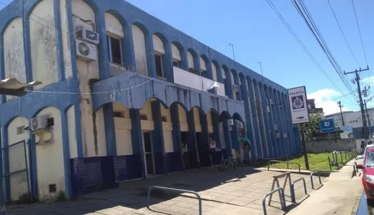 Quatro pessoas são presas em flagrante por homicídio de jovem em Ilhéus; rapaz teve o corpo queimado