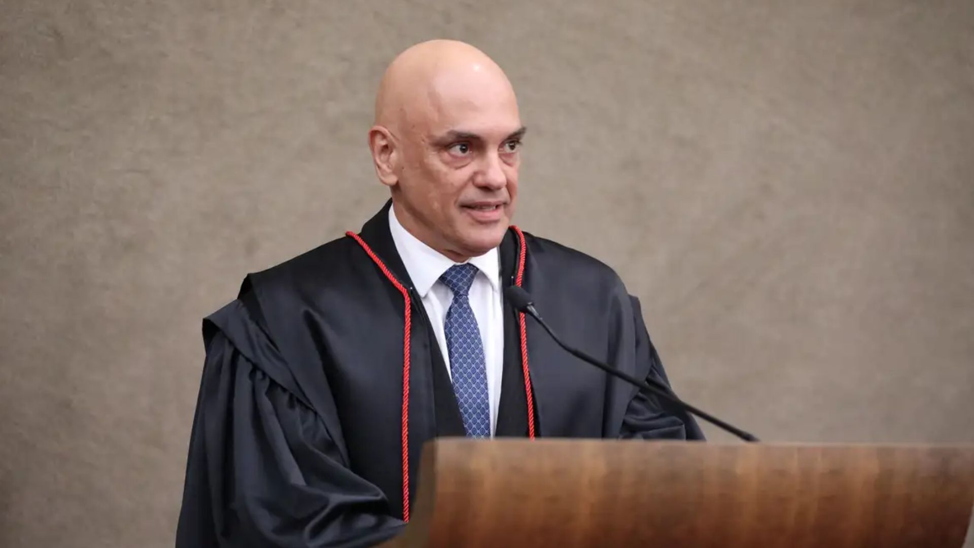 Alexandre de Moraes decretou prisão domiciliar de Bolsonaro | Foto: Antônio Augusto/STF
