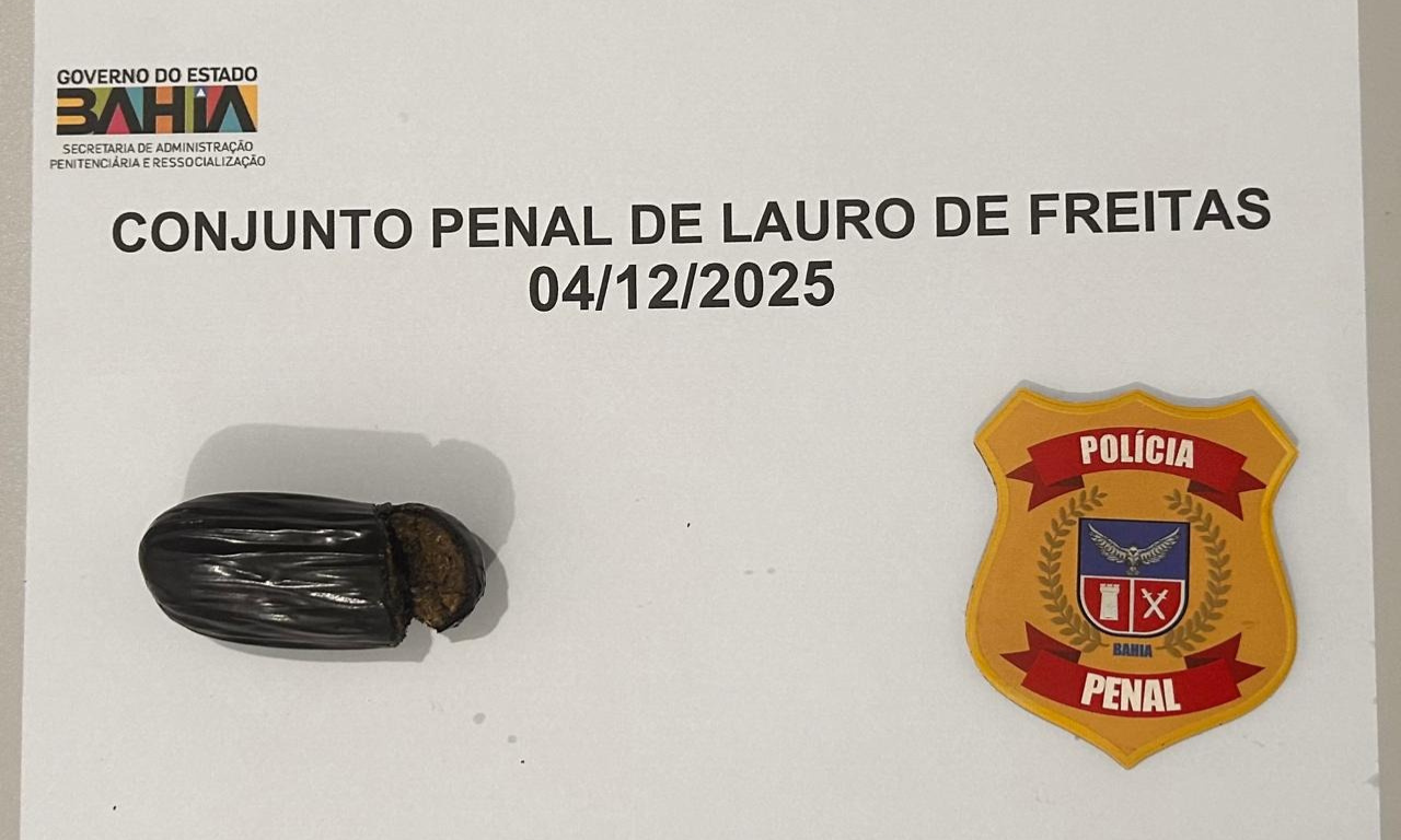 Mulher é presa com drogas nas partes íntimas em presídio na Bahia. Foto: SSP-BA
