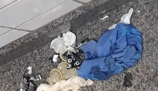 "Banheirão": sexo em estações do metrô de Salvador revolta usuário; preservativos foram encontrados no local 