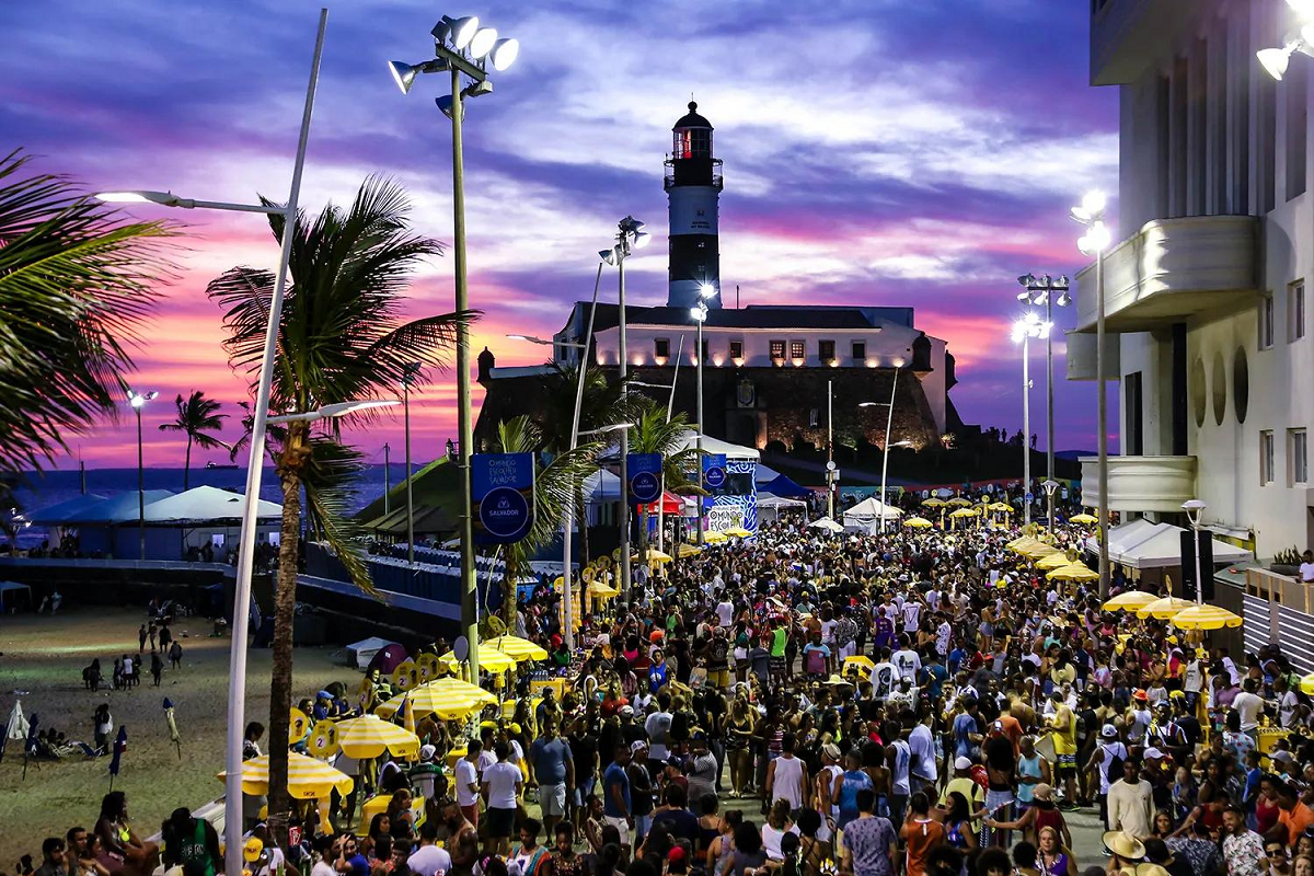 A edi&ccedil;&atilde;o 2026 da Parada do Orgulho LGBT+ Bahia, em Salvador, tem data marcada para setembro; confira detalhes do evento. Foto: Cleber Sandes/Divulga&ccedil;&atilde;o