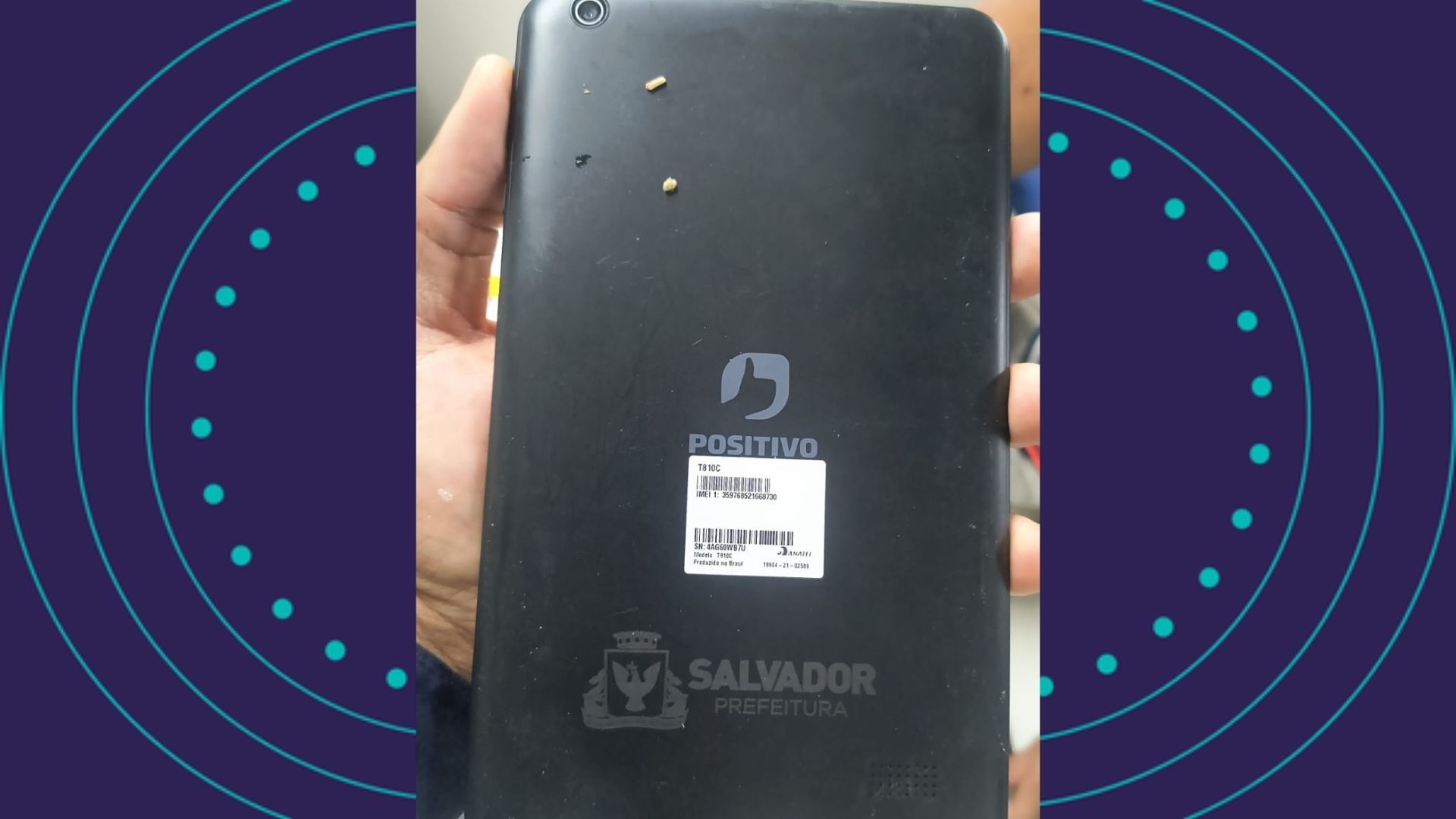 Homem é preso com celulares e tablets roubados da Prefeitura de Salvador. Foto: GCM