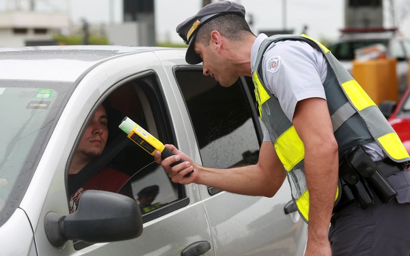 O alto nível de álcool no teste de bafômetro (1,22 mg/L) é “extremamente elevado” e muito acima do mínimo criminal no Brasil/Foto: Leandro Ferreira