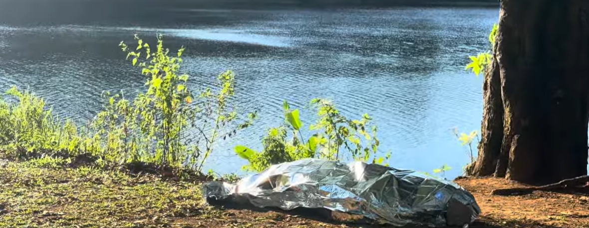 Corpo de adolescente foi encontrado na Barragem do Cobre em Pirajá, nesta segunda (21).| Foto: Tv Aratu/ Alô Juca
