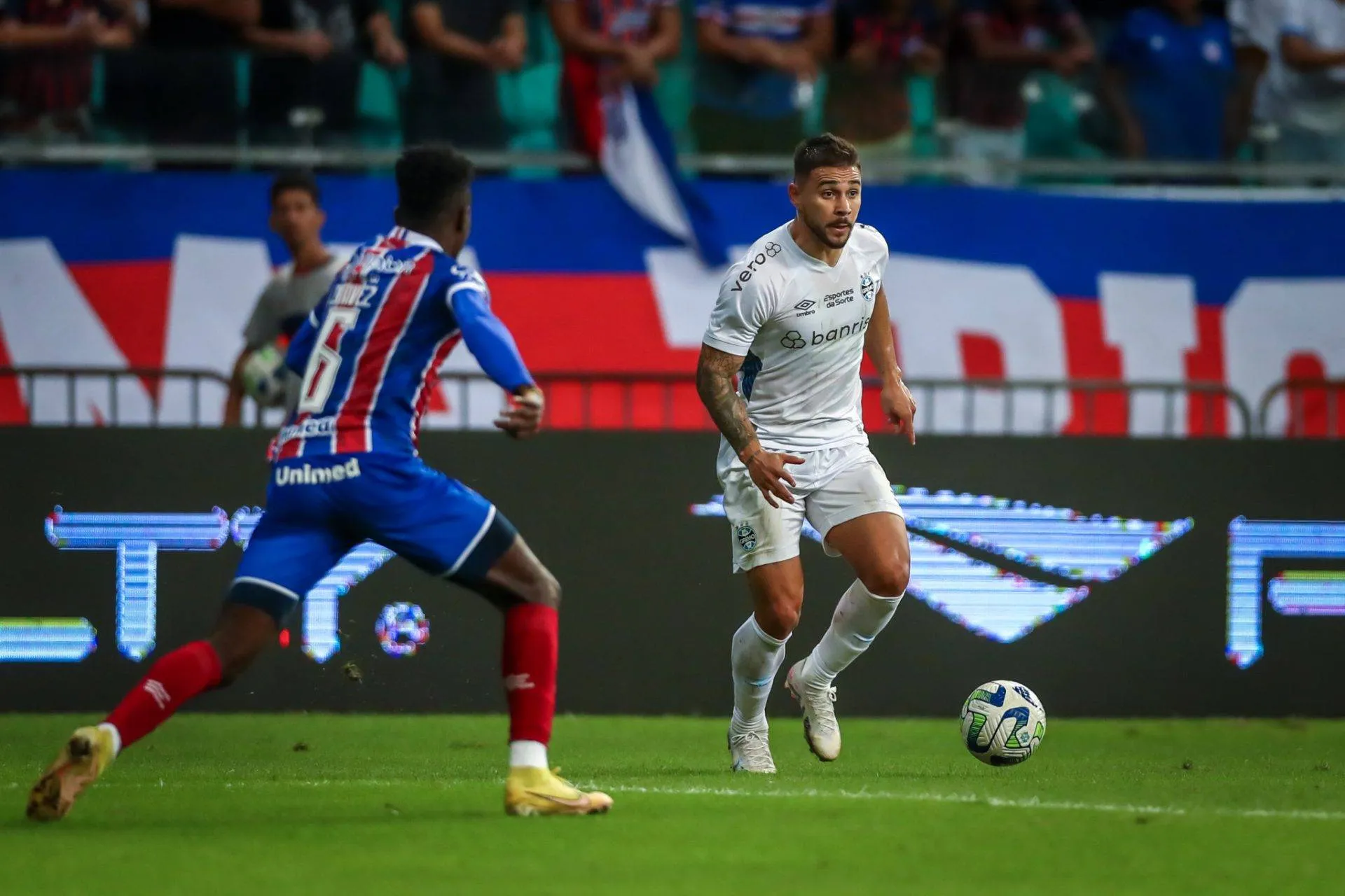 Bahia x Grêmio: confira as prováveis escalações, arbitragem e onde assistir o jogo do Brasileirão