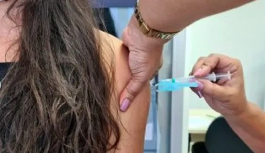 Covid-19: Sesab lança campanha para que todos os municípios baianos alcancem a faixa etária de vacinação para os 18 anos