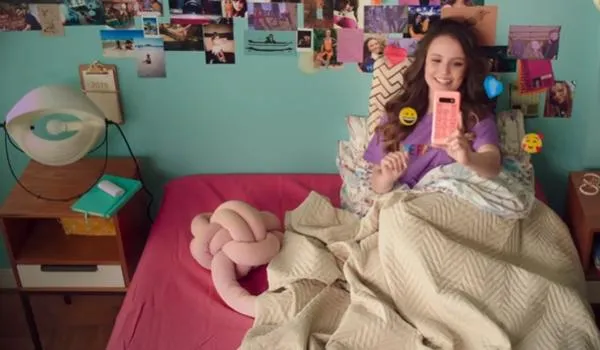 Filme estrelado por Larissa Manoela é lançado na Netflix; veja trailer