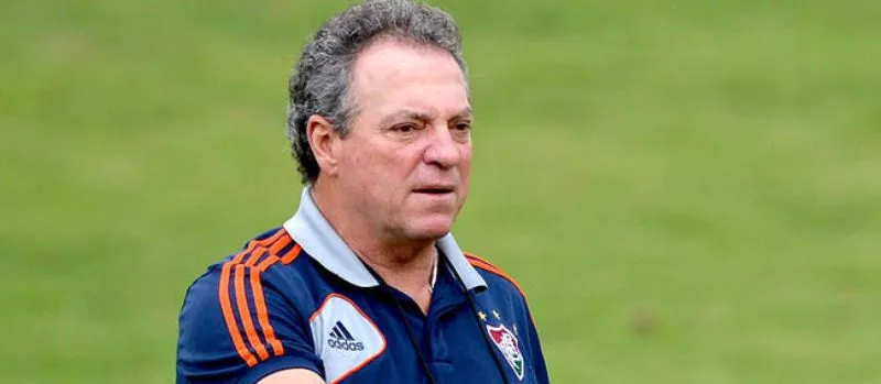 ALFINETADA: Abel Braga se irrita com ida de jogador para o Bahia; “Trocou Audi pelo Fusca”
