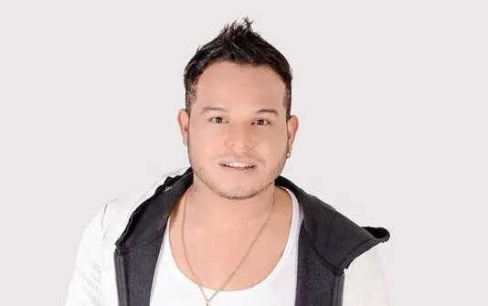 Tierry recebe Márcio Victor, Alinne Rosa e Filhos de Jorge no Éden