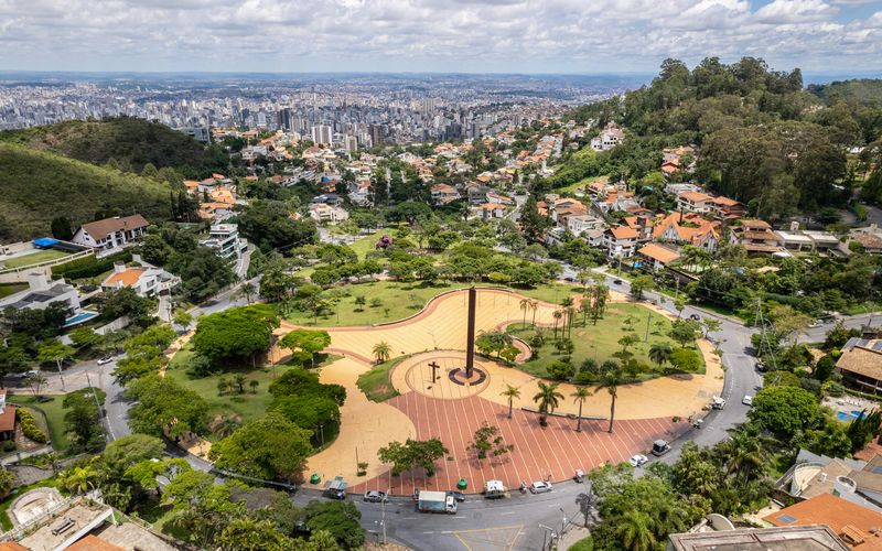 As provas do concurso da SES-MG ser&atilde;o aplicadas em Belo Horizonte e em outros munic&iacute;pios polo de Minas Gerais/Foto: VisitBrasil