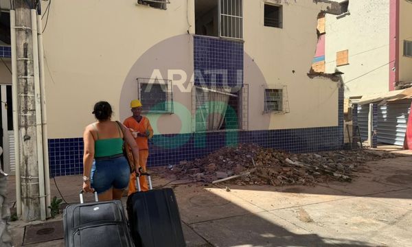 Pr&eacute;dio no Stiep &eacute; demolido nesta ter&ccedil;a-feira. Foto: Jo&atilde;o Tramm | Aratu On