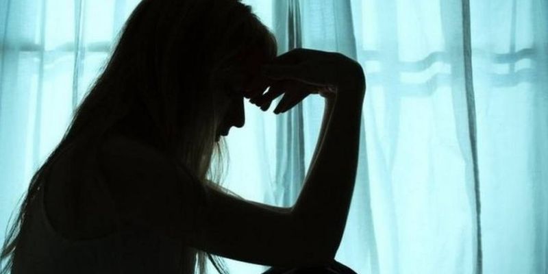 A magreza extrema pode afetar profundamente a saúde mental, gerando ansiedade, depressão e baixa autoestima/Foto: Getty Images