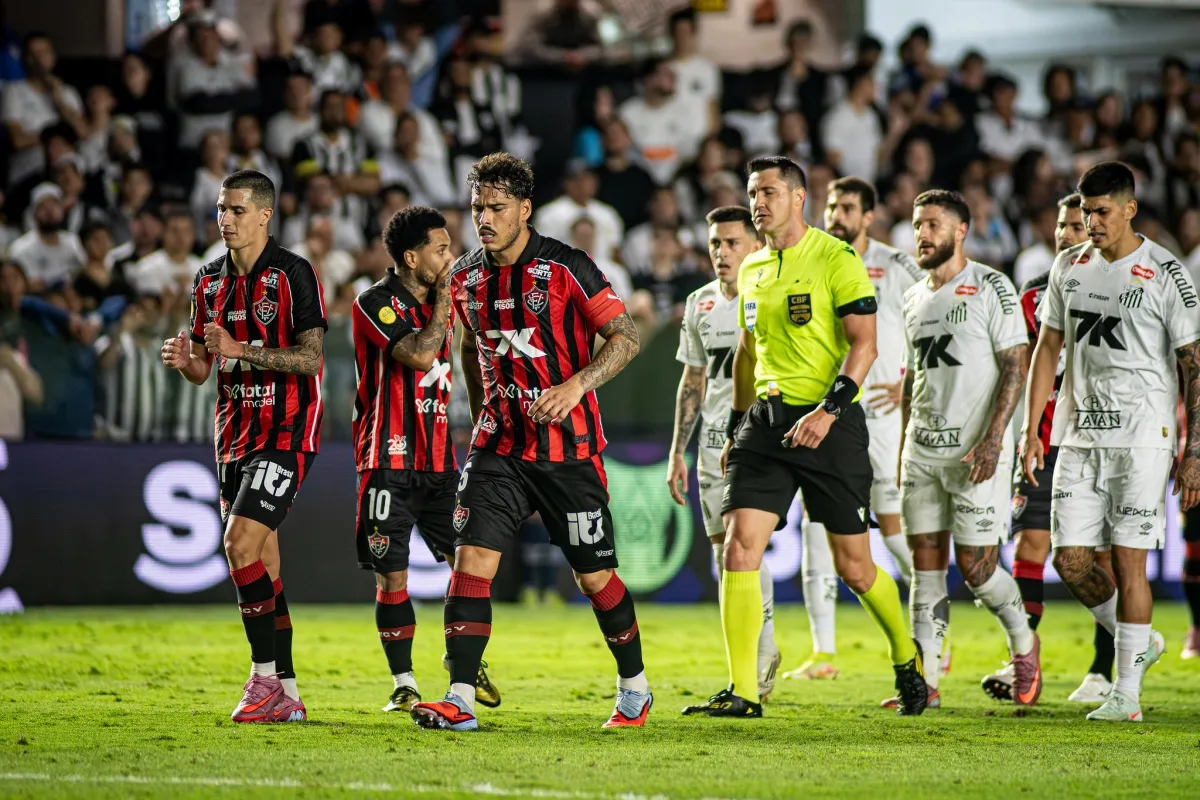 Santos e Vitória rebaixamento