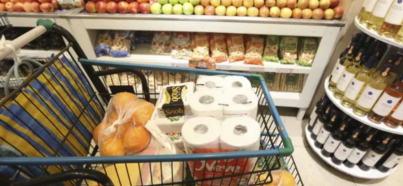 A cesta b&aacute;sica fica mais barata em Salvador em agosto e passou a custar, em m&eacute;dia, R$ 628,89.| Foto: Valter Campanato/ Ag&ecirc;ncia Brasil