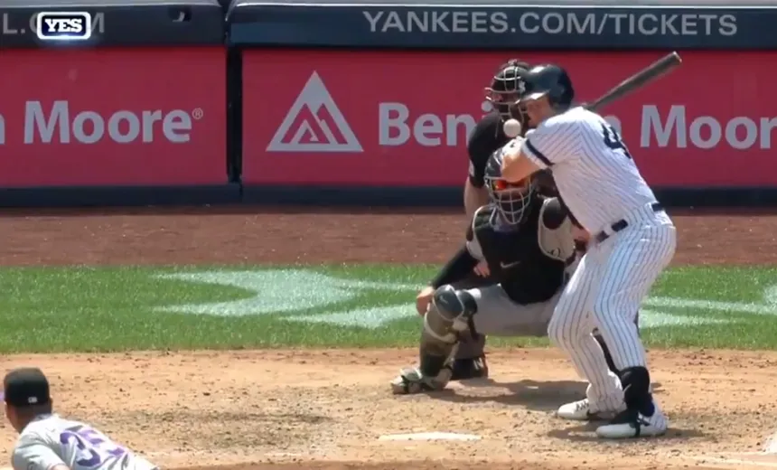 Veja vídeo: jogador de baseball é atingido no rosto por bola a 157 km/h