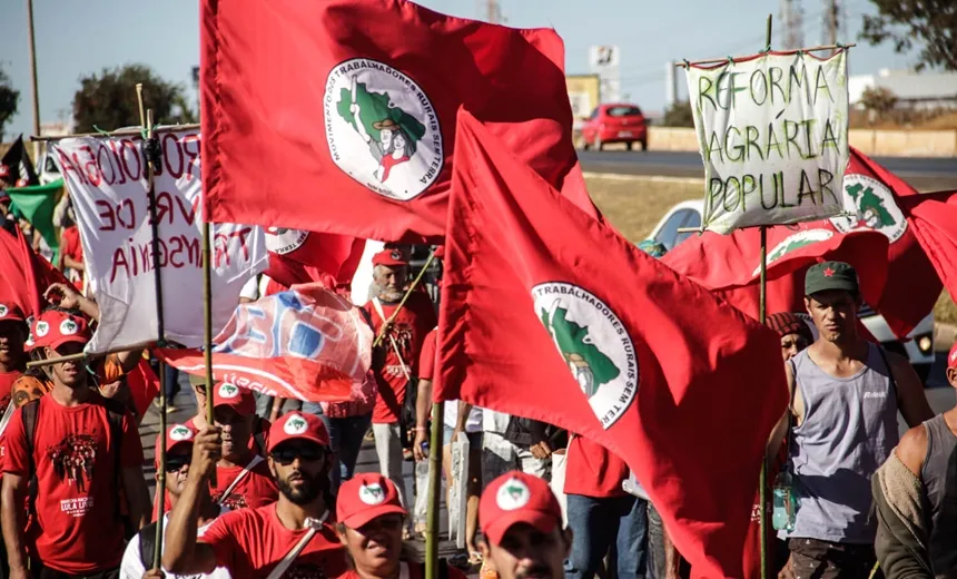 Idoso morre atropelado após carro acelerar contra protesto do MST
