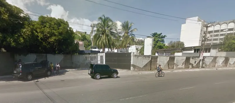 CRIME: Vigilante é assassinado dentro do pátio da Receita Federal em Salvador