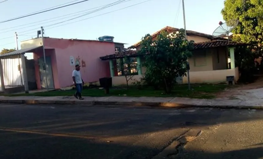 Três irmãos são mortos dentro de uma casa na Bahia; polícia suspeita de briga de facções