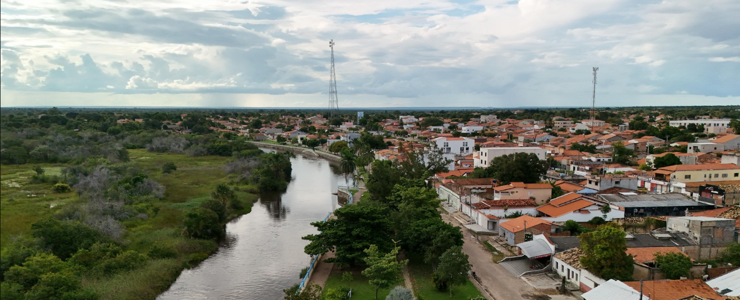 Tr&ecirc;s pessoas suspeitas de participarem do latroc&iacute;nio de uma idosa foram presas nesta sexta-feira (3), em Santa Rita de C&aacute;ssia.| Foto: Divulga&ccedil;&atilde;o