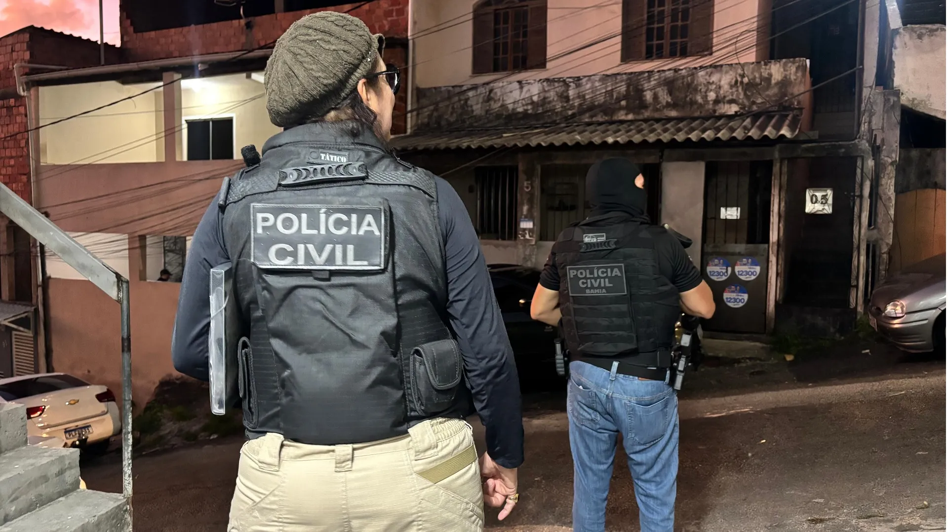A operação conta com 64 equipes