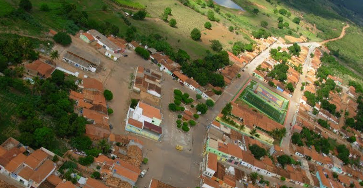 Mulher &eacute; condenada a 30 anos de pris&atilde;o por estuprar filha beb&ecirc; e adolescente na Bahia.|