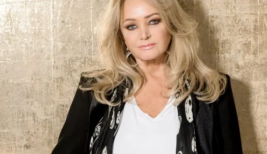 "And I need you more than ever": comemorando 50 anos de carreira, Bonnie Tyler faz show inédito em Salvador