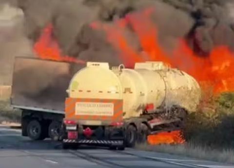 Colisão Entre Caminhão Tanque E Caminhão Baú Causa Morte Na Br 242