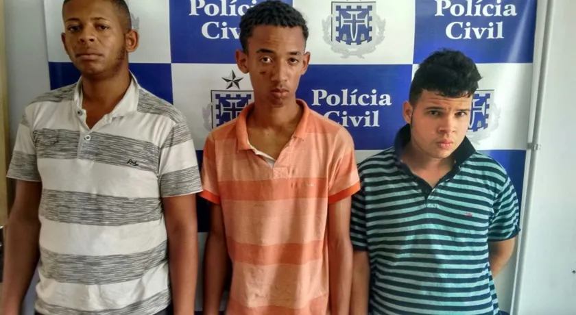 CONHECENDO O &#8216;XADREZ&#8217;: Quadrilha rouba carro e acaba presa pela primeira vez em Salvador