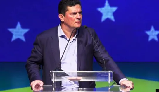 Em filiação ao Podemos, Moro exalta Lava Jato, faz acenos contra Lula e Bolsonaro, e pavimenta próprio nome para 2022