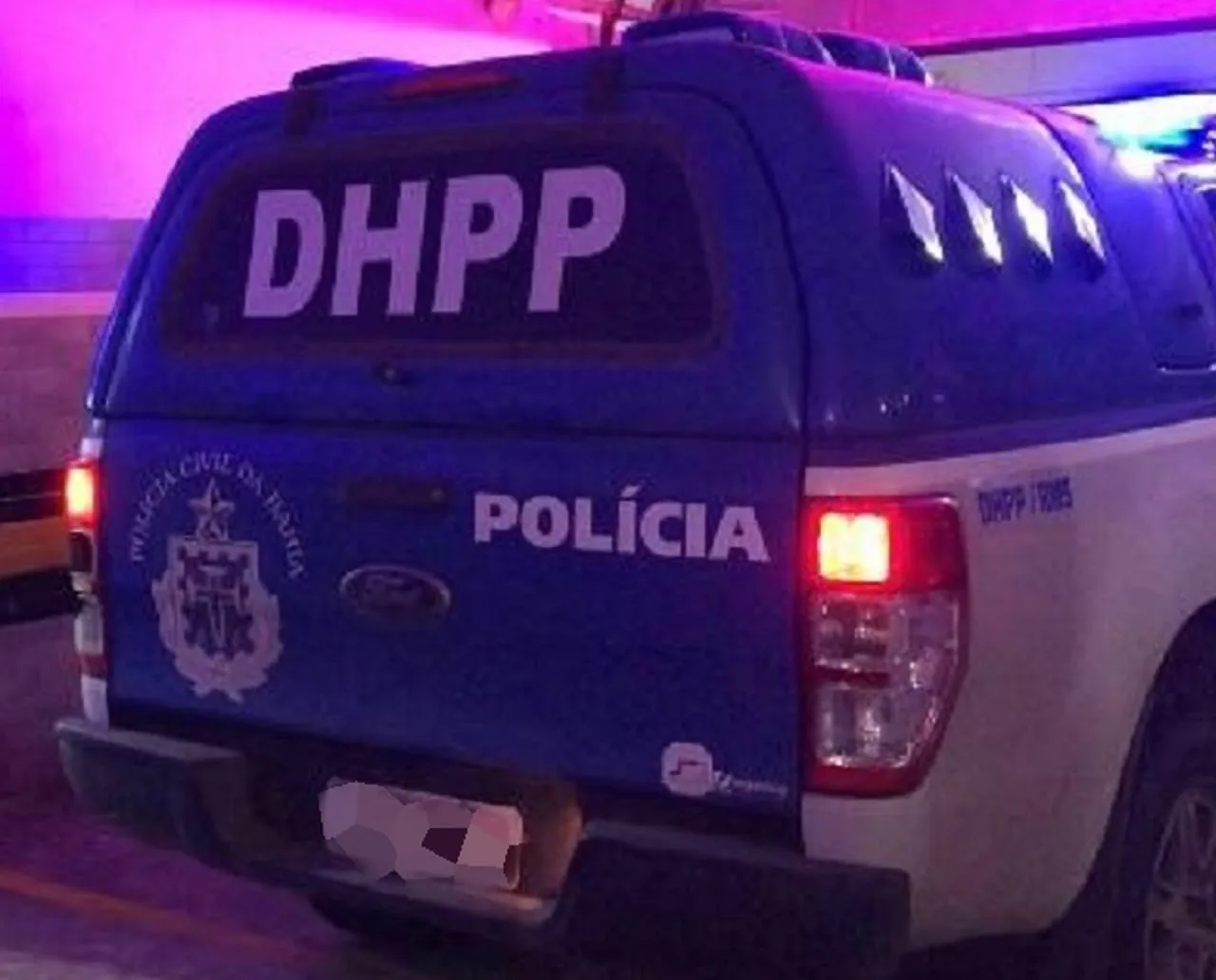 Corpo de homem é encontrado ao lado de contêiner de lixo na Avenida San Martin
