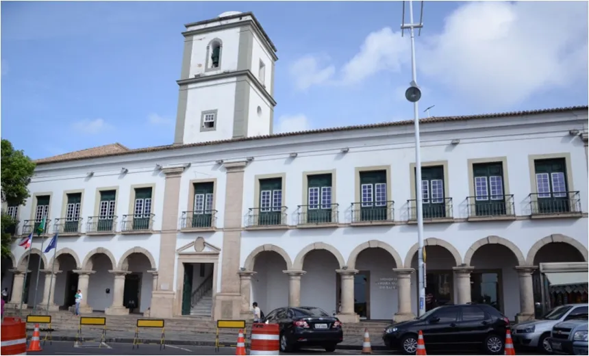 Vereadores assumem nova Mesa Diretora na CMS em solenidade com presença de Neto
