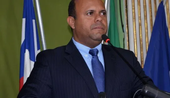 Após acordo para Carlos Muniz ser presidente da Câmara, Kiki Bispo deve receber nova missão