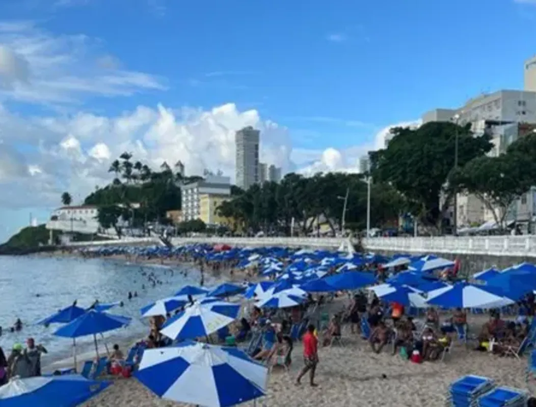 Praia Do Porto Da Barra. Foto Matheus Caldas  Aratu On