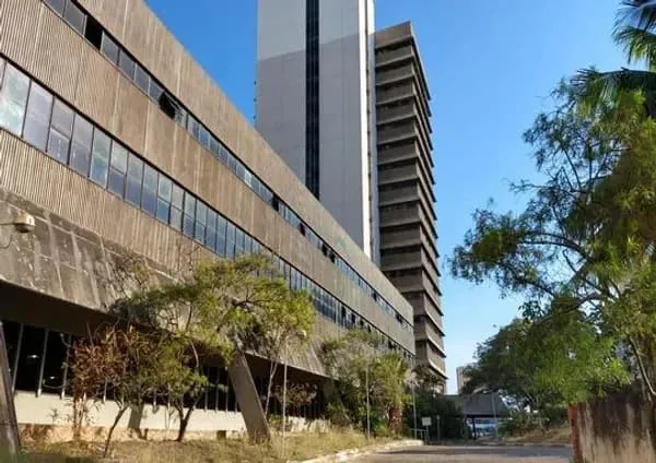 MPF abre procedimento para cobrar condições de segurança na antiga sede dos Correios na Pituba