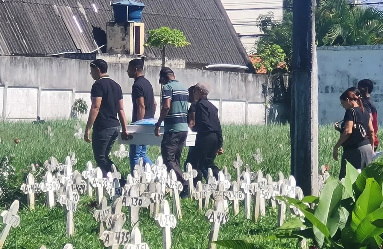 Sepultada bebê que morreu com sinais de violência sexual em Salvador