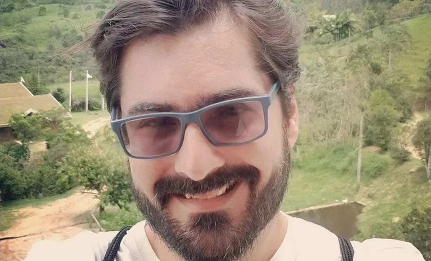 Morre professor baleado durante tentativa de assalto no Rio Vermelho; “dor”, diz primo