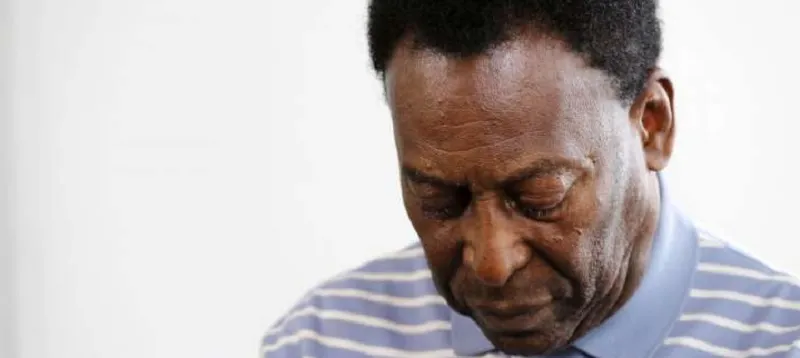 PARALISADO: “Não estou conseguindo andar nem com ajuda de uma bengala” diz o rei Pelé