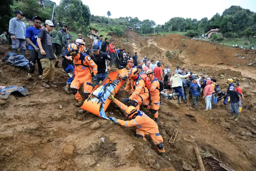 Deslizamento de terra na Colômbia deixa 10 mortos e 15 feridos