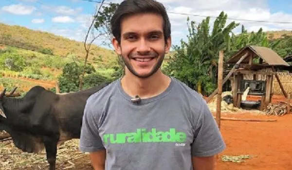 Dendê na Mochila completa cinco anos na tela da TV Aratu; "muitas histórias colecionadas", diz Matheus Boa Sorte 